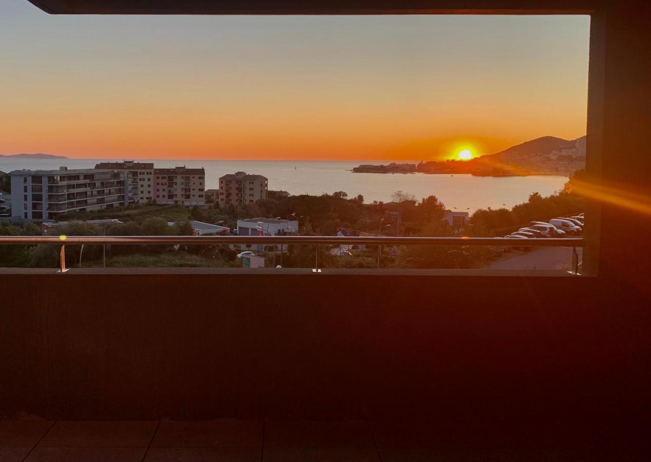 T2 Ajaccio Vue Mer Ajaccio (Corsica) Exterior foto
